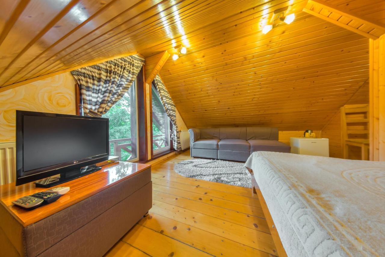 Karpatska Villa 미쿨리친 외부 사진